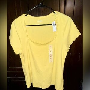 Old Navy Women's Sunny Yellow Short Sleeve Tee